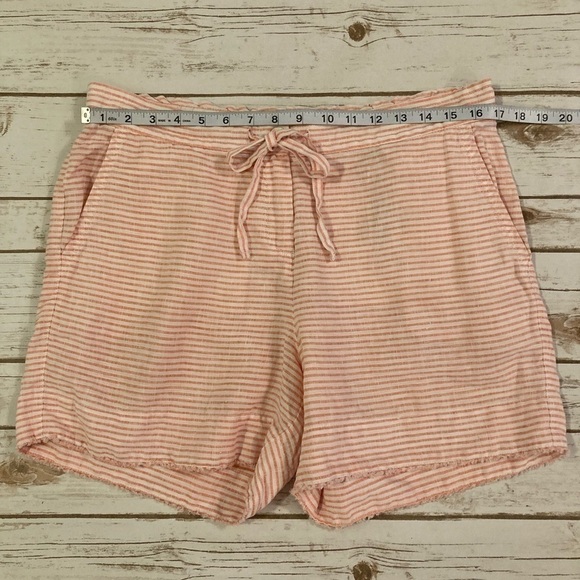 Tommy Bahama Red and White Striped Linen Shorts Size 14 - Picture 3 of 14